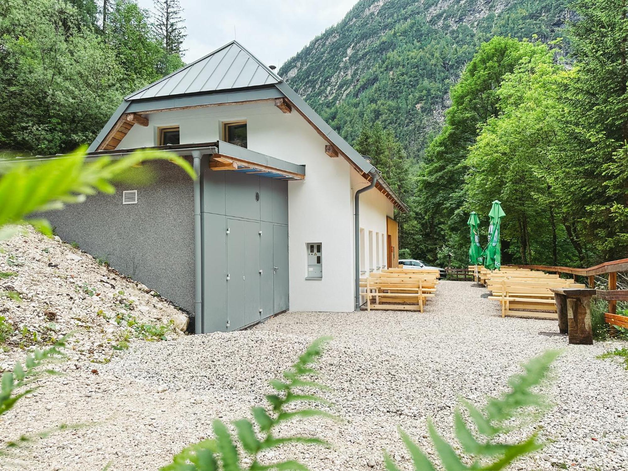 Koca Ob Izviru Soce Villa Trenta Buitenkant foto